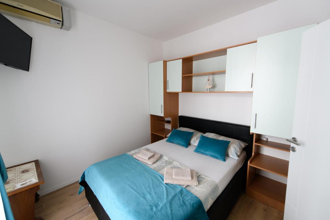 Cozy Beach Apartments Макарська Екстер'єр фото
